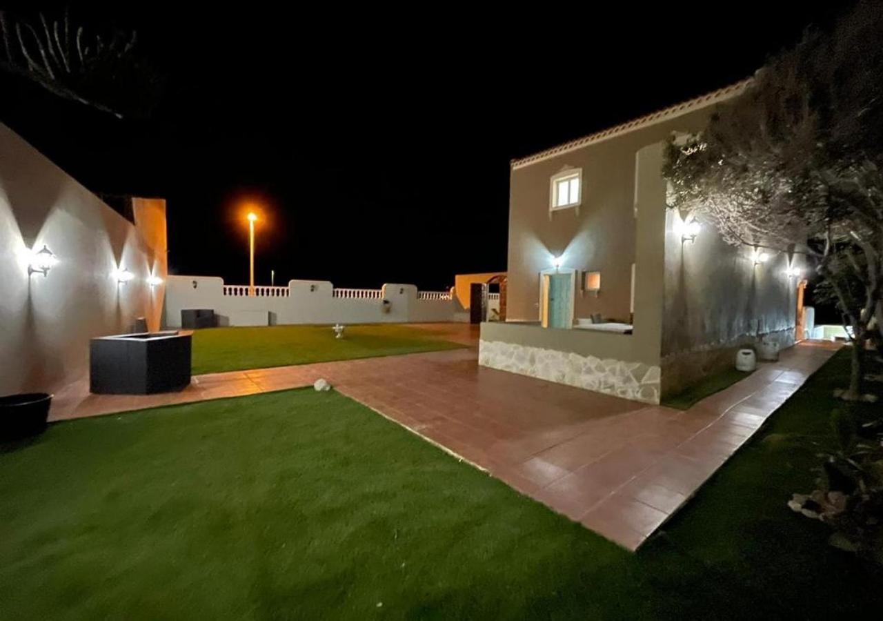 Amazing View El Medano Villa In With Jacuzzi 外观 照片